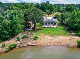 12449 Ranch Rd, Lowell, AR 72745