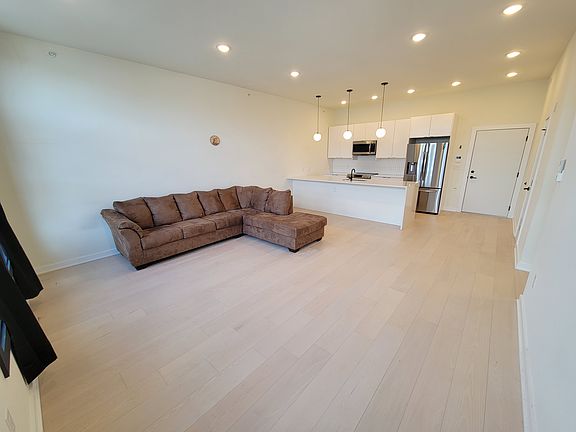 4th image of 1208 N 29th St #5