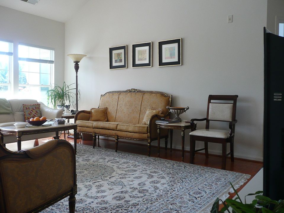 2nd image of 4127 Fountainside Ln Unit 301