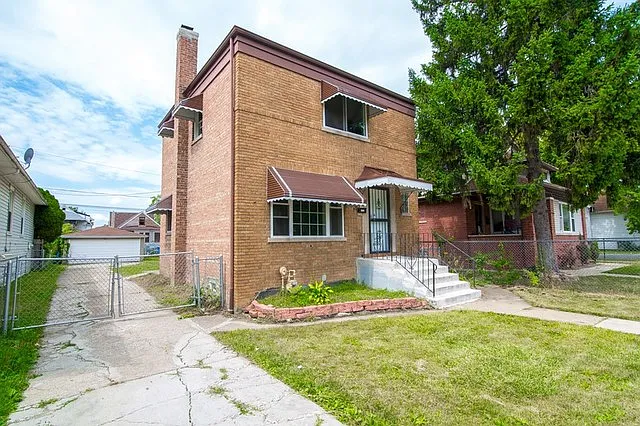 10006 S Wentworth Ave photo 1