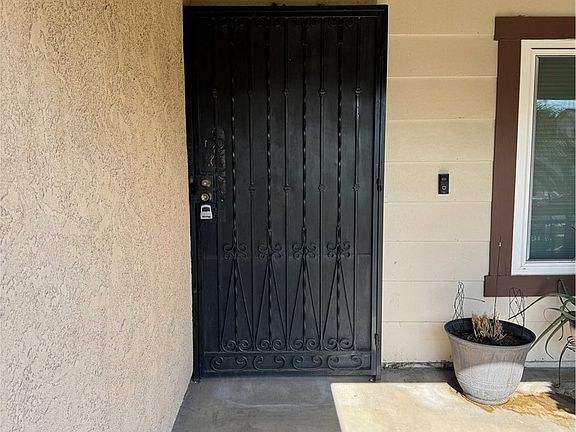 5th image of 5365 N Stoddard Ave
