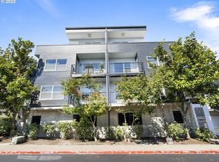 610 S Nevada St APT F, Portland, OR 97219