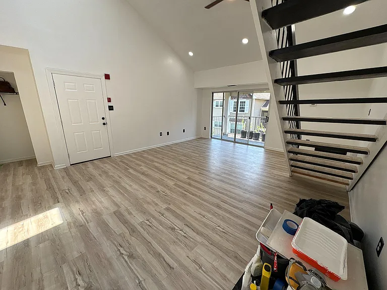 72304 Delaire Landing Rd #304 — Photo 44