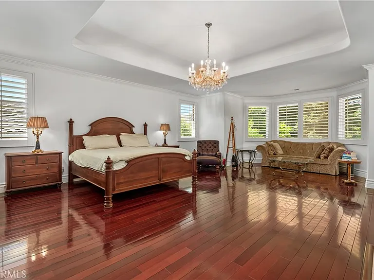 5267 Newcastle Ln — Photo 22
