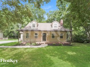 7301 Leesburg Rd, Charlotte, NC 28215