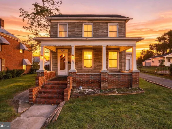700 N Queen St, Martinsburg, WV 25404