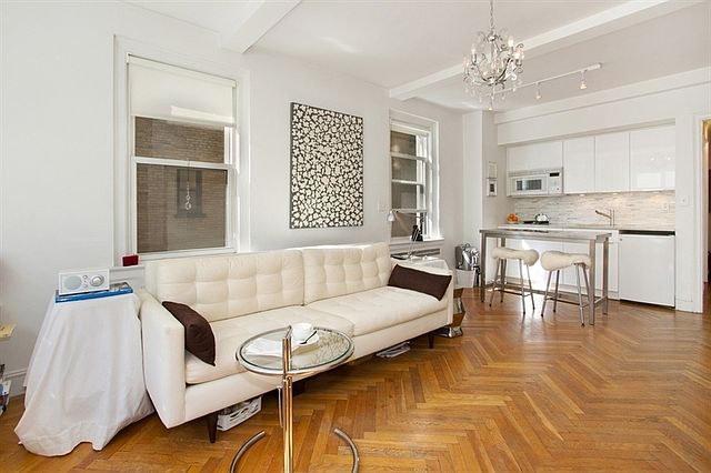 2nd image of 400 E 59th St APT 11H