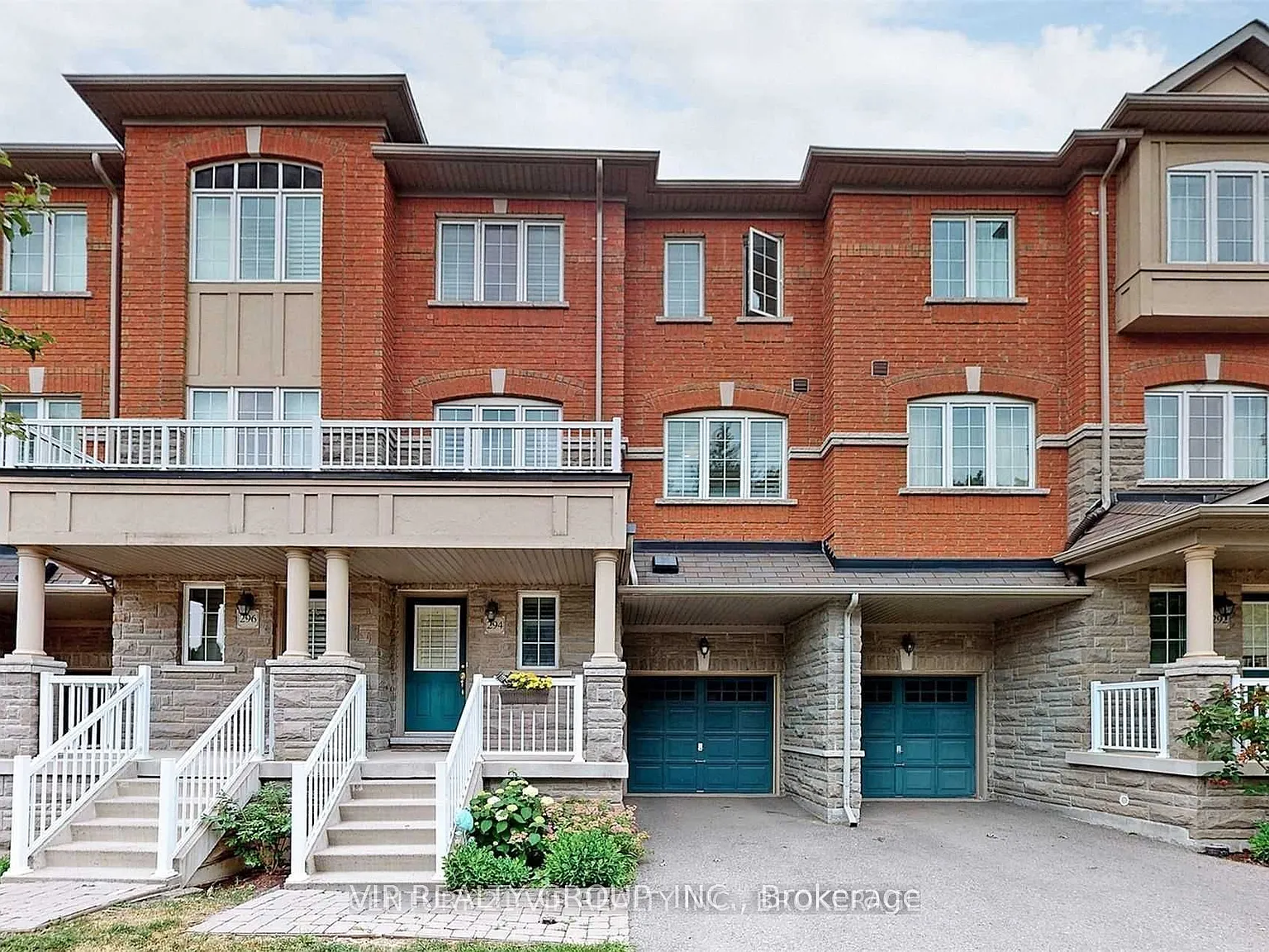 4 bed, $3,360 — Photo 1