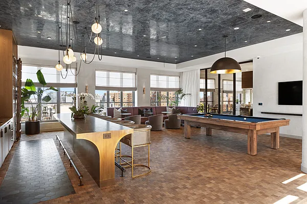 Rented by Compass | media 9