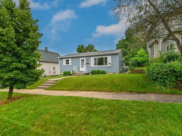 509 Storle AVENUE, Burlington, WI 53105