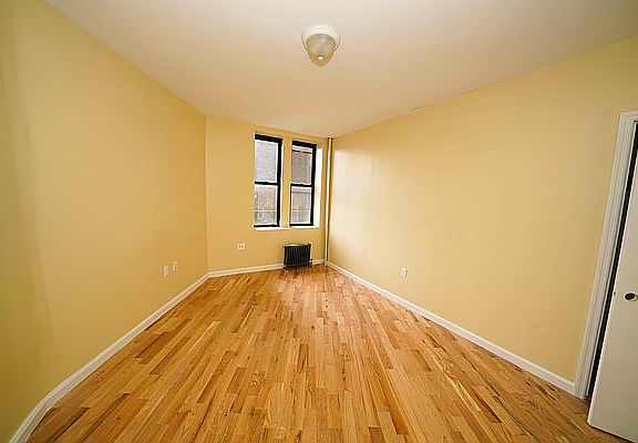 4th image of 39-30 59th St #A10