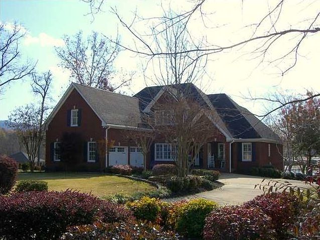 Apr 4 2011