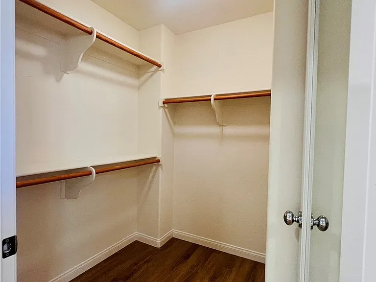 20251 Livorno Way — Photo 23