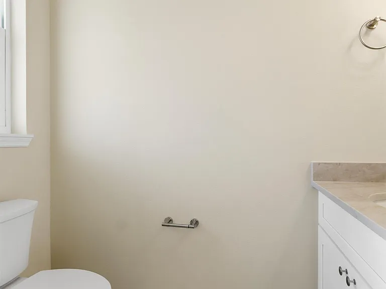 216 S Florida Ave #2 — Photo 9