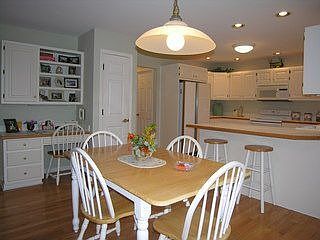 2nd image of 1387 Cranbrook Cir