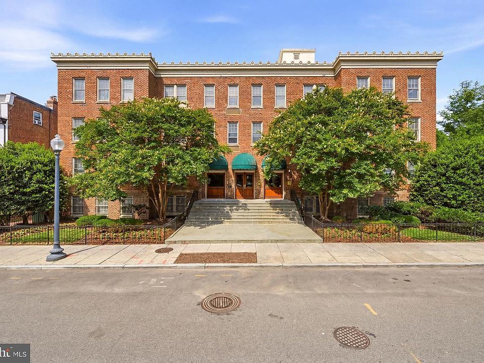 1st image of 2410 20th St NW APT 106