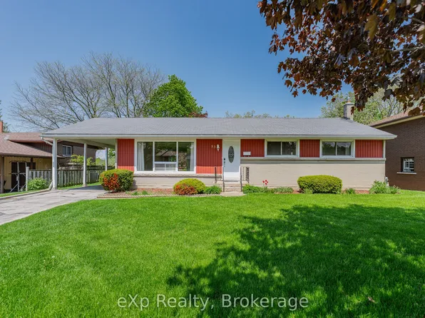 53 Woodland Dr, Cambridge, ON N1R 2X7