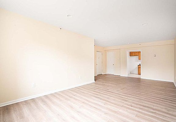 4th image of 797 Fairmount Pl APT 1A