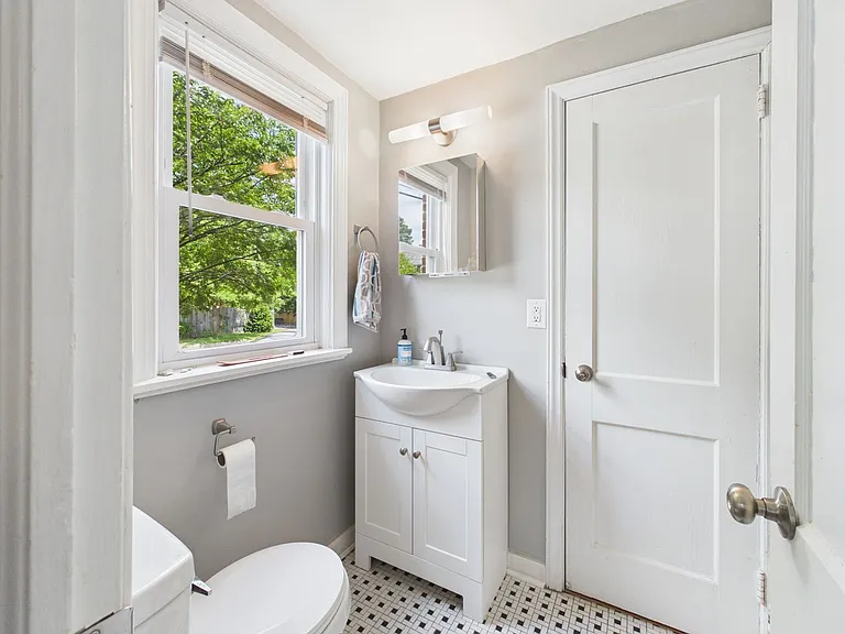 3924 Cutshaw Ave #2 — Photo 9