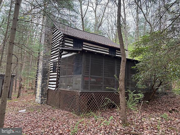 3rd image of 14 Old Forge Rd