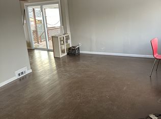 8 Adams St, Iselin, NJ 08830