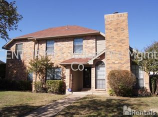 729 Rawlins Dr, Lancaster, TX 75146