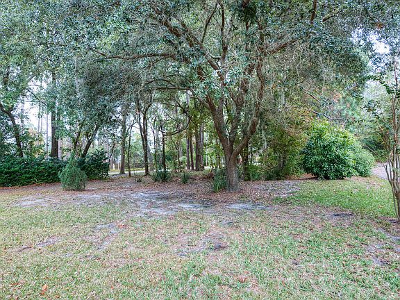 3rd image of 2643 Wrightson Dr
