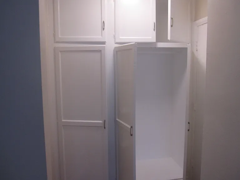 637 S Dunsmuir Ave #1 — Photo 6