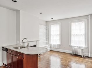 49 S Russell St APT 1, Boston, MA 02114