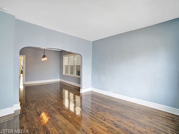 5th image of 4903 W 28th St