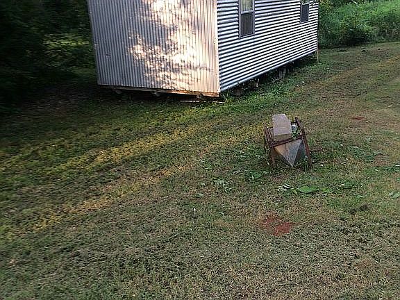 3rd image of 311 Sherard Cir