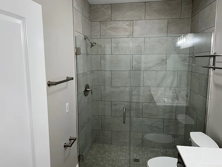 2964Enc_MasterBath1_09252025