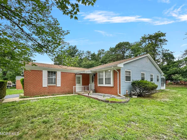 91 Constitution Boulevard, Manchester, NJ 08759