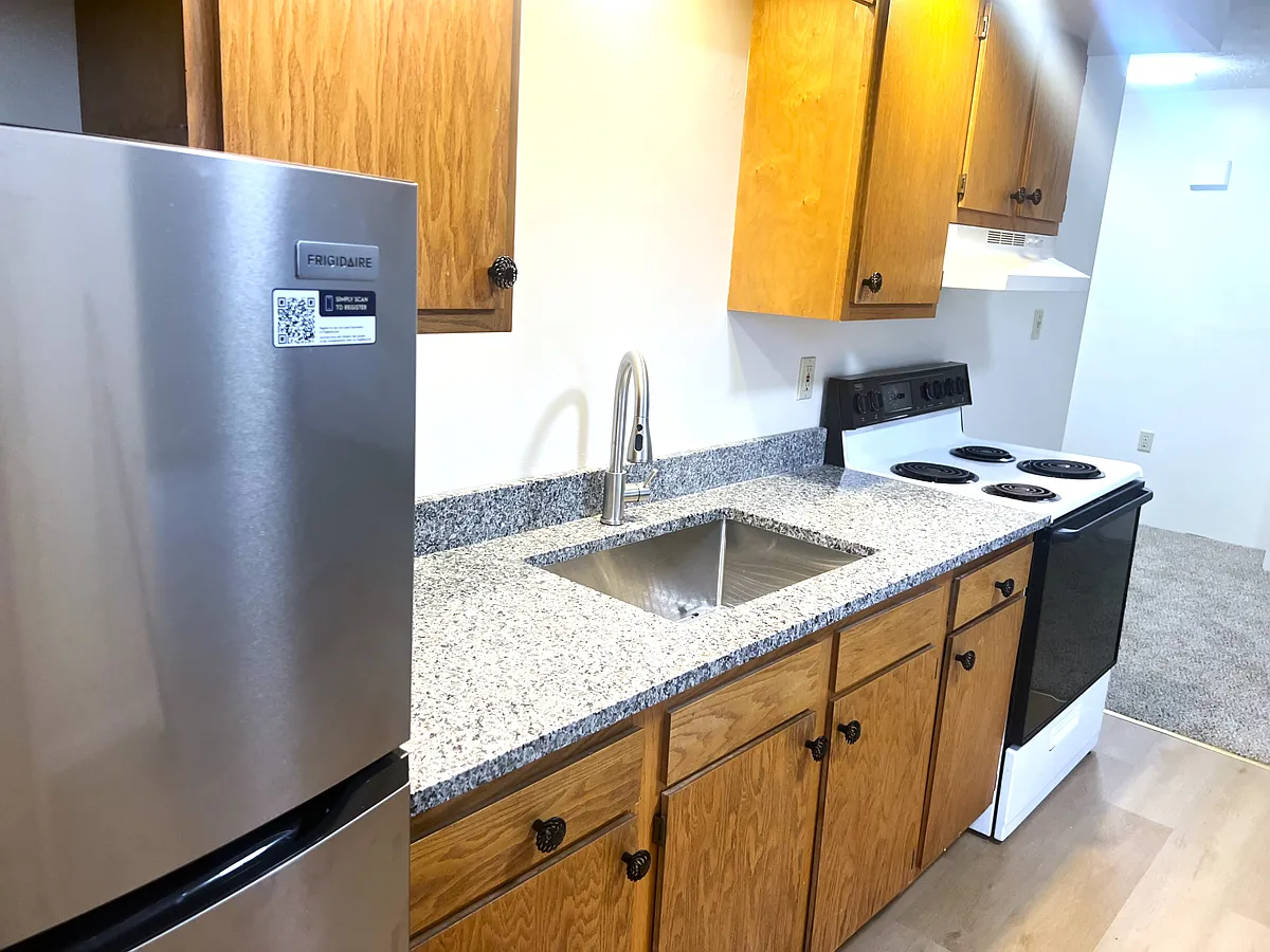 Kitchen:
-New Stainless Steel Refrigerator
-New Granite Countertops & Stainless Steel Sink Basin
-New Flooring
-Electric Range - 25 Main St #A-4
