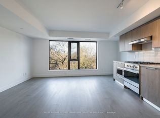 160 Kingsway Cres #216, Toronto, ON M8X 2R6