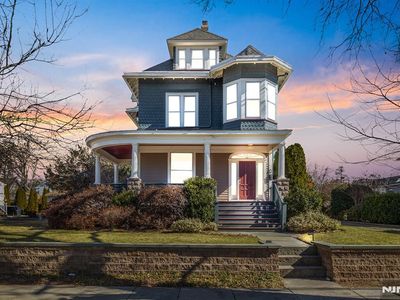 64 W Newell Ave, Rutherford, NJ, 07070