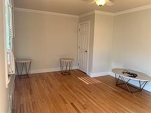 2nd image of 1017 Hancock St #B