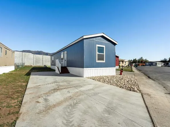 1500 N Angel St E #22, Layton, UT 84041