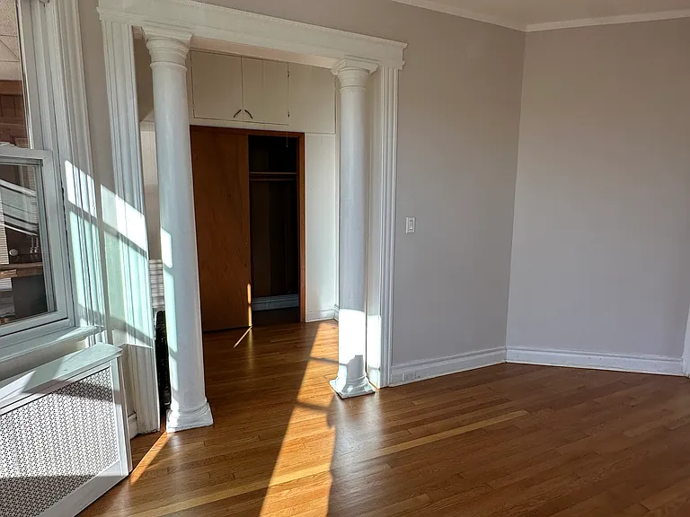 192 Kearny Ave — Photo 5