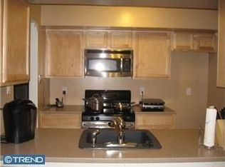 11 Hopewell Ln, Sicklerville, NJ 08081