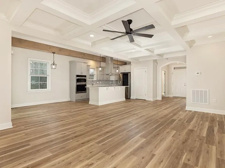 5260 Vineleaf Ct — Photo 4