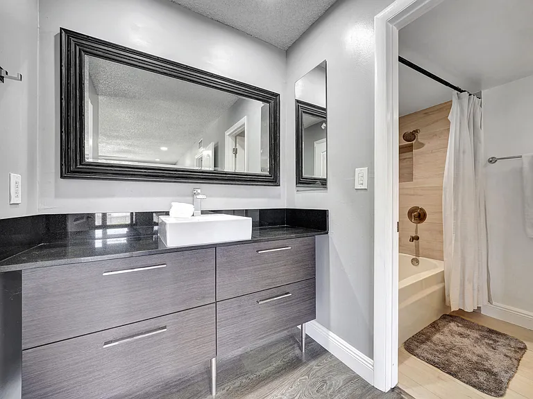 516 Osprey Dr #16C — Photo 38