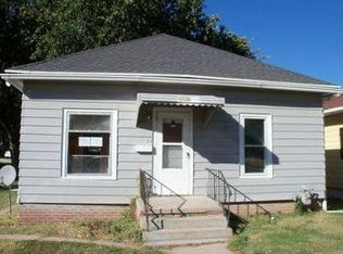 1314 Lincoln St, Beatrice, NE 68310