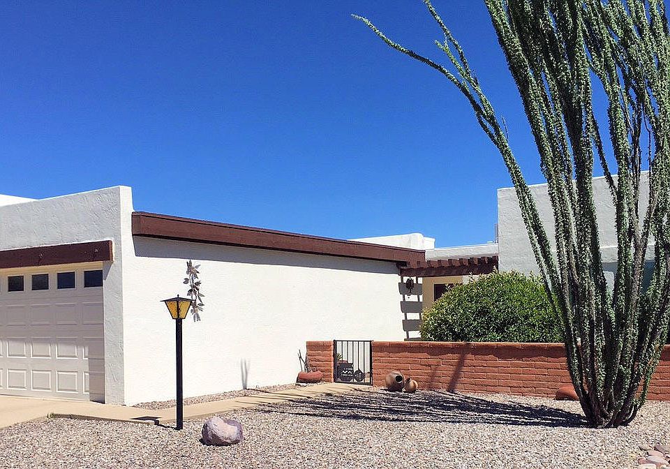 1st image of 725 S Los Rubies Cir