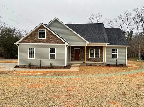 508 Woods Dr, Randleman, NC 27317