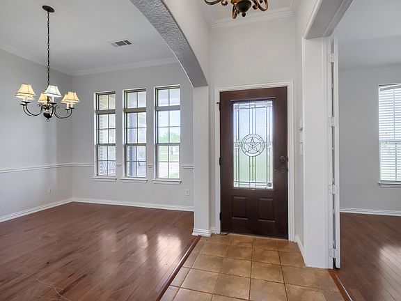 5th image of 98 Sunnydale Ct