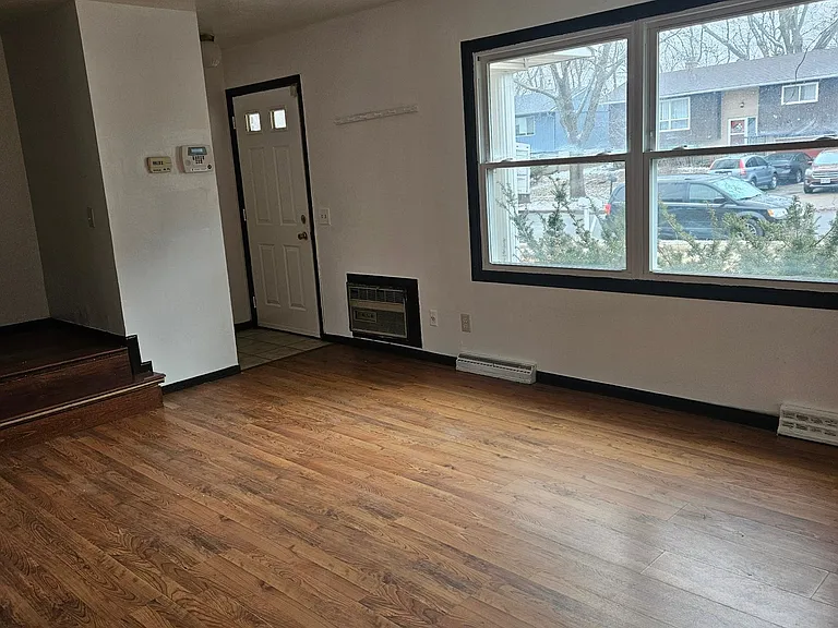3124 Churchill Dr — Photo 12