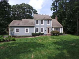 14 Lamplighter Ln, Shamong, NJ 08088