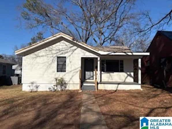 1868 Saint Charles Ct, Birmingham, AL 35211