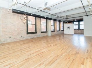 1327 W Washington Blvd APT 2A, Chicago, IL 60607